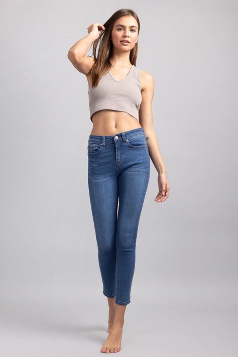 Mid-rise Ankle Skinny Jeans. Stone Wash with Hand Sanding, Whiskers, One button closure. Zipper Fly. The best high waisted and low waisted jeans, the sustainable denim brand who leads the denim trends. Brand Enjean designs the trendy women’s jeans. Denim sale since 2015, this is the place where to buy skinny jeans. Sustainable Denim, Low Waisted Jeans, Female Figure, Denim Trends, Denim Branding, Low Waisted, Casual Clothing, Drawing Poses, Jeans Denim