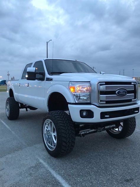 Absolutely flawless 2015 Ford F 250 PLATINUM lifted F250 Platinum, F250 Lifted, F250 Diesel, Lifted Vehicles, Winter Truck, Lifted Trucks For Sale, Dodge Diesel Trucks, Trucks Lifted, Dodge Diesel