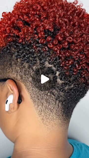 Fire Ombre Hair Short, Red Twa, Fire Ombre Hair, Natural Hair Mohawk, Short Mohawk, Natural Hair Twa, Natural Hair Woman, Braids With Shaved Sides, Teeny Weeny Afro