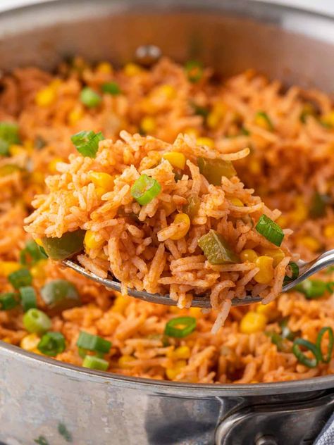 Learn how to make delicious Mexican Fried Rice with our easy recipe. Packed with bold flavors, this dish is perfect for quick weeknight dinners. Spanish Fried Rice, Spicy Mexican Rice, Mexican Fried Rice, Rice Recipe Easy, Authentic Mexican Rice, Rice Dishes Easy, Mexican Rice Recipe, Mexican Rice Easy, Chili Rice