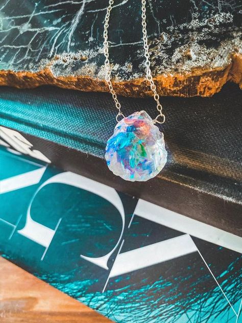 Angel Aura Quartz Necklaces, Raw Crystal Pendant, Aura Quartz Crystal, Victorian Necklace, Raw Crystal Necklace, Rainbow Quartz, Angel Aura Quartz, Quartz Crystal Necklace, Angel Aura