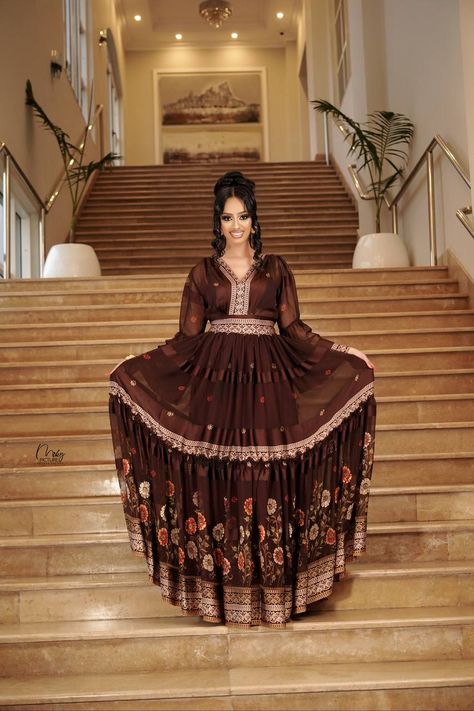 chiffon dress mother of the bride Chiffon Dress With Sleeves, Chiffon Dress Bridesmaid, Chiffon Dress Wedding, Eritrean Dress, Long Chiffon Dress, Ethiopian Clothing, Ethiopian Traditional Dress, Ethiopian Dress, Habesha Kemis