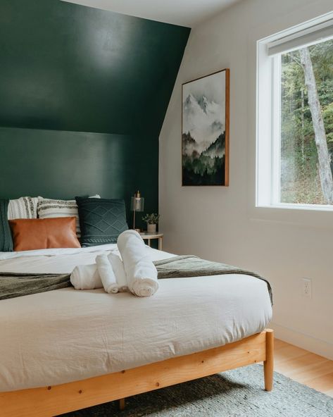 Tips and ideas for choosing accent walls and using them strategically. Plus, answering the question of are they even still in style? Reclaimed Wood Bed Frame, Bedroom Accent Wall, Palette Furniture, Black Paint Color, Black Accent Walls, Narrow Rooms, Accent Wall Paint, Beige Bed, Bedroom Accent