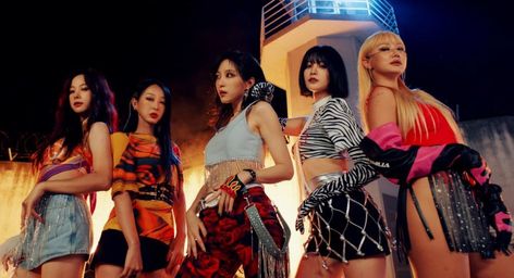 EXID sets a new personal best for first-week album sales with 'X' Exid Kpop, Kpop Moments, Anniversary Songs, Latin Music, Korean Music, Pop Idol, Album Songs, Sony Music, 10th Anniversary