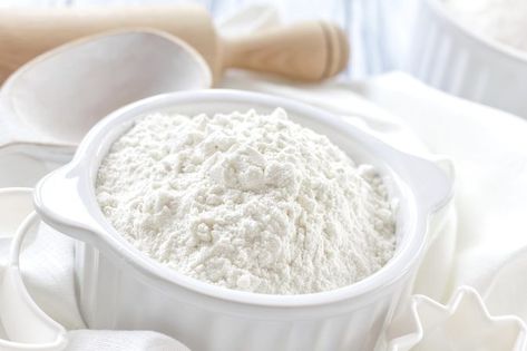 What Is the Difference Between Baking Flour & Plain Flour? Self Rising Gluten Free Flour, Bisquick Mix Recipe, Almond Flour Bread Recipes, Homemade Bisquick, Almond Flour Bread, How To Make Biscuits, Best Gluten Free Recipes, Pastry Flour, Gluten Sensitivity