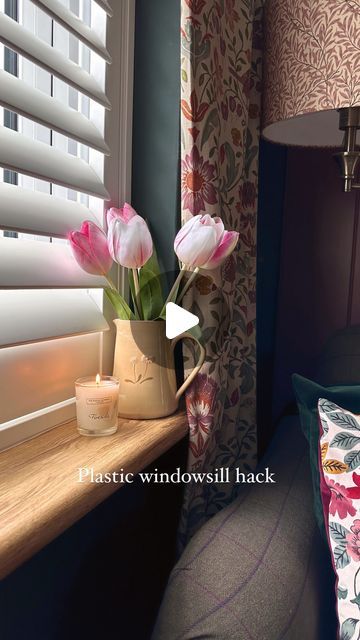 𝐉𝐞𝐬𝐬 👩🏻‍🌾 on Instagram: "The Frenchic hack… but on plastic window sills! Yep that’s right! The hack is not just for wood! 

We have plastic window sills in our bedroom and living room but we didn’t want to mess around with taking them off… so we hacked them instead! They have turned out AMAZING and to be honest, they look like the real deal!

(Excuse the mess of the bedroom, we are currently in the middle of redecorating 🤪)

@frenchicpaint 
.
.
.
#frenchic #frenchicpaint #frenchichack #englishccountryside #inthecountry #spotmycottage #myhome #farmhousestyle #farmhouse #countryinteriors #farmhousedecor #countryliving #moderncountry #cottageinterior #farmhouseinterior #cosyliving #countryliving #bungalowrenovation #bungalowreno" Frenchic Paint Ikea Furniture, Painted Window Sills Interiors, Frenchic Paint Furniture Bedroom, Bedroom Window Sill Decor, Refinish Window Sill, Window Sill Ideas Decoration, Window Sill Decor Bedroom, Frenchic Paint Bannister, Frenchic Browning Wax Hack