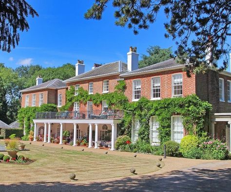 Savills on Instagram: “‘Balcony House forms part of a fine Grade II listed Georgian house, set in an exclusive gated estate amidst wonderful communal grounds. The…” Georgian Balcony, Modern Georgian House, Balcony House, Modern Georgian, Second Floor Balcony, Georgian Style Homes, House With Balcony, House Balcony, Georgian House