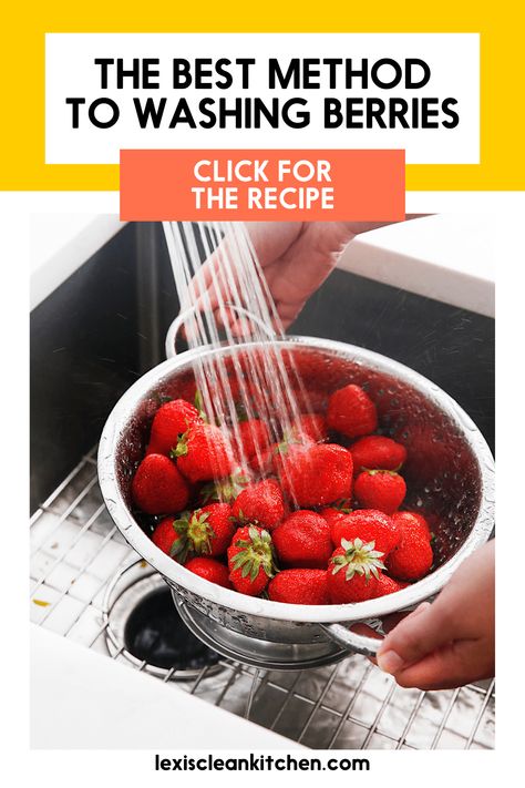 How to Clean Strawberries So They Last Longer: my tips and tricks for how to wash strawberries so they stay nice and fresh for up to two weeks! Cleaning Berries, Clean Strawberries, How To Clean Strawberries, How To Wash Strawberries, Wash Strawberries, Food Saver Hacks, Fruit Wash, How To Store Strawberries, Gluten Free Strawberry Shortcake