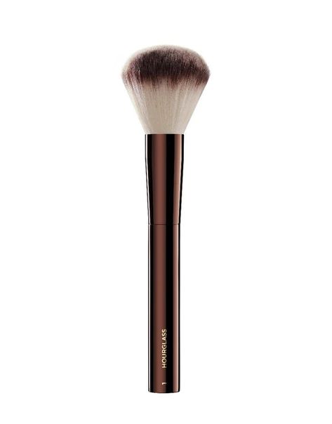 Setting Powder Brush, Translucent Setting Powder, Hourglass Makeup, Best Powder, Hourglass Cosmetics, Focus Light, Brush Makeup, Makeup Items, Beauty Awards