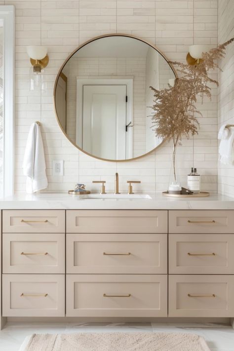 Transform your bathroom into a coastal getaway with these 7 simple tips! From sandy hues to seashell accents, we’ll guide you on how to capture that refreshing beach vibe right in your own space. Learn how to mix nautical colors, incorporate natural textures, and design a cheerful ambiance emulating ocean waves. Whether you want a total renovation or just a cozy refresh, these creative ideas approach a dreamy bathroom inspired by seaside retreats. Start your journey to a coastal-inspired bathroom today for a perfect blend of relaxation and style! Bathroom Remodel Coastal Modern, Cute Bathroom Ideas Modern, Dream Guest Bathroom, Coastal Beach Bathroom Ideas, Neutral Coastal Bathroom Ideas, Country Coastal Bathroom, Coastal Modern Bathroom Ideas, Serena Lily Bathroom, Modern Coastal Farmhouse Bathroom