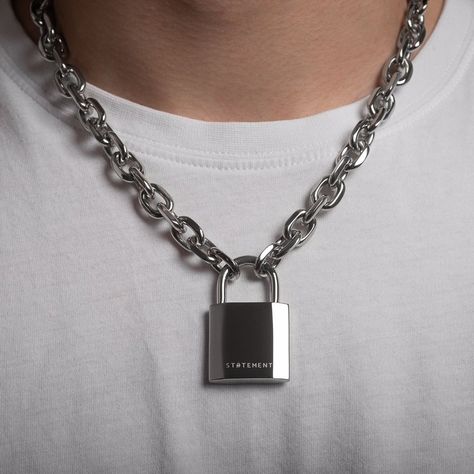 Jewelry Grunge, Chains Aesthetic, Streetwear Jewelry, Lock Chain, Padlock Necklace, Chain Lock, Gay Fashion, Lock Necklace, Punk Jewelry