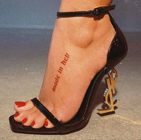 Tattoo Bein Frau, Foot Tattoos For Women, Red Ink Tattoos, Red Tattoos, Stylist Tattoos, Ysl Heels, Discreet Tattoos, Dainty Tattoos, Tattoo Life