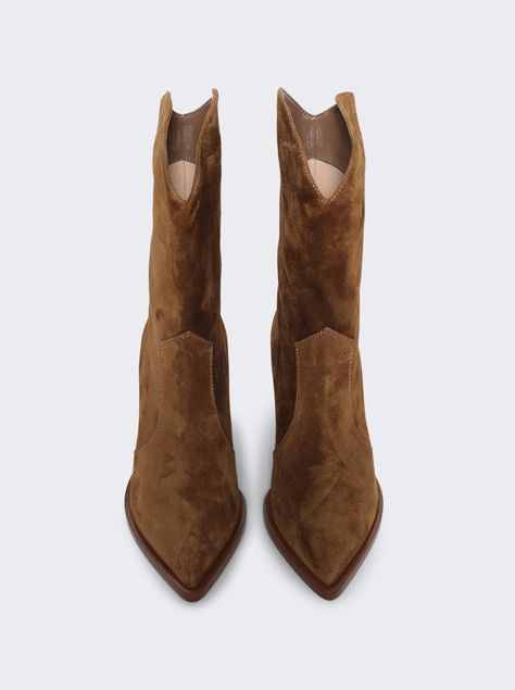 Find GIANVITO ROSSI Suede Ankle Boots on Editorialist. Pull-on style Almond toe Heel Height: 80 mm Block heel Dimensions: Listed in EU sizing. Fits true to size Composition: Upper: 100% Suede; Sole: Rubber Care: Care according to label Brown Suede Ankle Boots Outfit, Brown Suede Cowboy Boots Outfit, Suede Boot Outfit, Brown Suede Boots Outfit, Suede Boots Outfit, Beige Suede Boots, Womens Fall Boots, Suede Cowboy Boots, Cotton Casual Pants