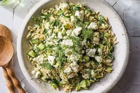 Cucumber Feta Orzo Pasta Salad - What's Gaby Cooking Cucumber Feta Pasta Salad, Artichoke Pasta Salad, Pasta Varieties, Artichoke Pasta, How To Cook Orzo, Whats Gaby Cooking, Orzo Pasta Salad, Greek Pasta, Feta Pasta