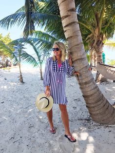 Beach Vacation Outfits Over 40, Bahamas Vacation Outfits, Bahamas Outfit Ideas, Caribbean Vacation Outfit, Bahamas Outfit, Cruise Outfits Caribbean, Island Vacation Outfits, Caribbean Outfits, Style Hacks