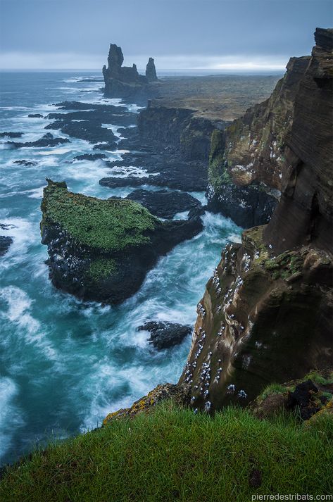 Rocky Shoreline, West Iceland, Iceland Island, Iceland Travel Tips, Inspiring Places, Iceland Travel, Reykjavik, Scandinavia, Wonderful Places