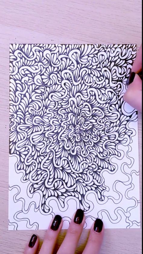 Full Page Doodle Pattern, Random Patterns Drawing, Zendoodle Patterns, Modele Zentangle, Pattern Doodle, Line Doodles, Zen Doodle Patterns, Zentangle Artwork, Zen Doodle Art