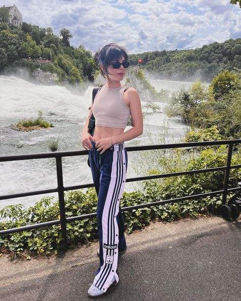 #sommer #summer #rheinfall🇨🇭 #portraits #adidas #freitag #pepsiblue #adidasoriginals Adidas Girl, Adidas Originals, Adidas, On Instagram, Blue, Quick Saves, Instagram