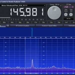 RTL-SDR (RTL2832U) is a SDR radio that uses a cheap $20 DVB-T TV tuner dongle with the RTL2832U chipset. Using special drivers the dongle can be turned into a wideband sdr radio that is great for electronics hobbyists, hackers/makers, ham radio enthusiasts or for anyone interested in RF. Rtl Sdr, Radio Code, Hf Radio, Radio Scanners, Radio Scanner, Hobbies For Men, Tv Tuner, Hams, Amateur Radio