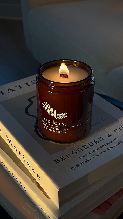 Oud for scented candles aesthetic, Candela vives, fall candle, UGC content, UGC content creator Hemlock Park Scented Candles Aesthetic, Ugc Content Creator, Candles Aesthetic, Coconut Candle, Ugc Content, Fall Candle, Aromatic Candles, Candle Aesthetic, Photo Candles