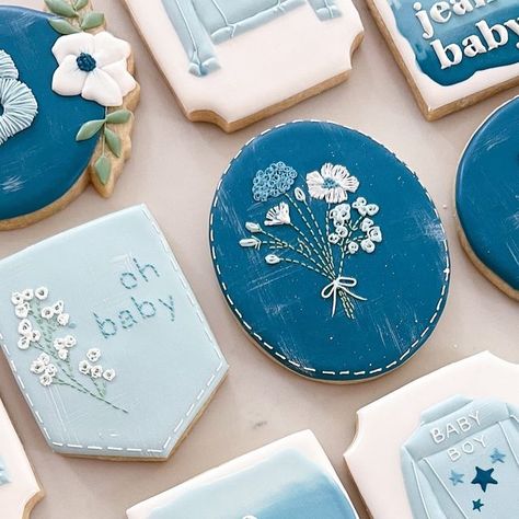 Casey Wilson Puetz on Instagram: "Blue jean baby…shower. Super fun denim theme baby shower.
•
•
•

#sugarcookie #sugarcookies #royalicing #cookiesofinstagram #royalicingcookies #customcookies #sugarcookiesofinstagram #cookiedecorating #decoratedcookies #cookieart #decoratedsugarcookies #sugarcookiedecorating #cookier #cookiedecorator #cookieartist #instacookies #sugarcookieart #babyshowercookies #bluejeanbaby #icingcookies" Blue Jean Baby Shower Theme, Blue Baby Shower Cookies, Denim Baby Shower, Casey Wilson, Fun Denim, Cookie Decorations, White Baby Showers, Denim Baby