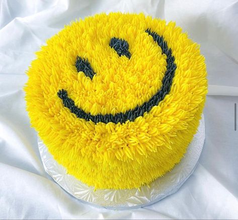 Smiley Face Pull Apart Cupcakes, Smiley Face Birthday Party Cake, Smiley Face Cupcake Cake, Happy Face Birthday Cake, Birthday Cake Smiley Face, Shag Cake Ideas, Smile Face Cake, Smiley Cupcakes, Smiley Face Birthday Cake