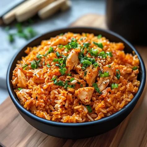 Kimchi Fried Rice with Chicken - Better Homebase Kimchee Fried Rice, Spicy Kimchi, Rice With Chicken, Fermented Kimchi, Korean Kimchi, Oxtail Recipes, Kimchi Fried Rice, China Food, Korean Recipes