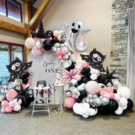 Spooky One First Birthday Balloons, Pink Halloween First Birthday, 1st Halloween Birthday Party Ideas, Halloween Theme Girls Birthday Party, Spooky One Decorations, Black And Pink Halloween Baby Shower Ideas, Spooky One Backdrop, Baby Halloween Party 1st Birthdays, Halloween Pink Party