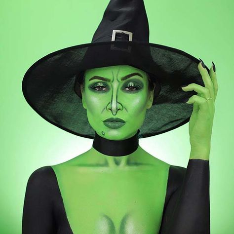 Green Witch Eye Makeup, Witch Eye Makeup Halloween, Witch Makeup Ideas Green, Green Witch Makeup Halloween, Witch Makeup Green, Witch Eye Makeup, Green Witch Makeup, Witch Makeup Halloween, Pretty Witch Makeup