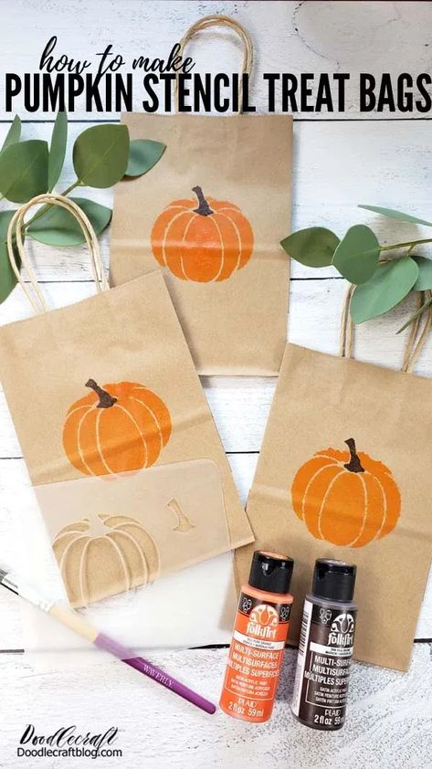 How to Stencil Pumpkin Treat Bags! Make the perfect Halloween or Autumn Goodie bags using a custom reusable stencil and Plaid Folk Art paint. These cute kraft bags are perfect for filling with treats for the perfect holiday handouts. This two part stencil is a great way to mass produce something that is adorable, inexpensive and makes everything a little more special! Pumpkin Treat Bags, Halloween Goody Bags, Halloween Goodie Bags, Pumpkin Images, Cricut Mat, Pumpkin Treat, How To Make Pumpkin, Kraft Bag, Pumpkin Stencil