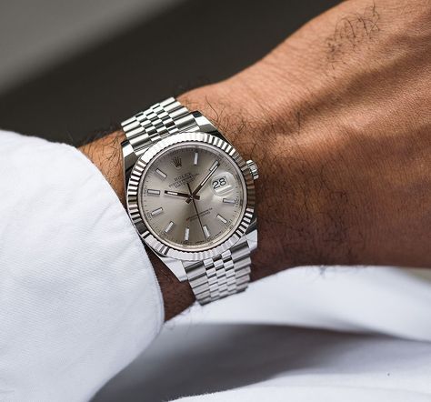 Silver Watch Men Outfit, Rolex Silver, Day Date Rolex Men, Silver Rolex Watch Men, Rolex Datejust Men, Rolex Date Just, Rolex Watches For Men, Rolex Men, Gold Watch Men