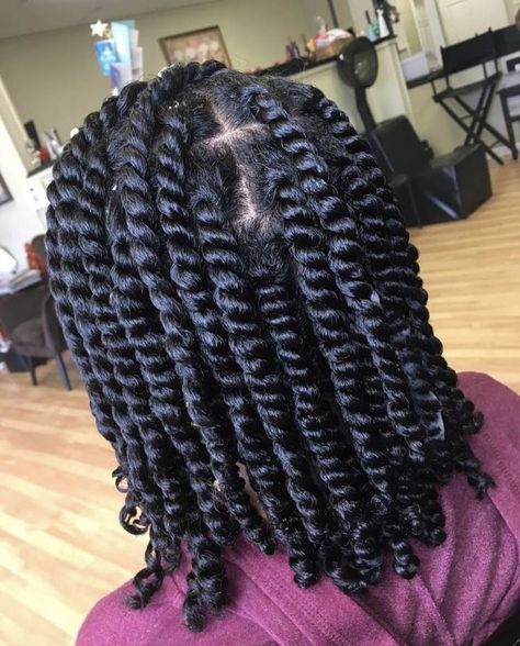 Juicy Twists! Black Twists, Lil Twist, Flat Twists, Cabello Afro Natural, Natural Twist, Long Hair Care, Natural Afro, Natural Hair Growth Tips, Twisted Hair