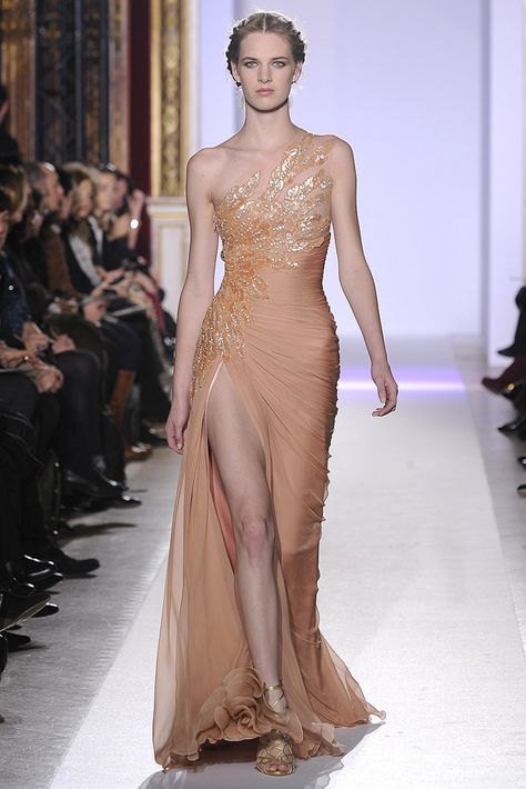 Zuhair Murad Spring Couture 2013 Nude Sparkly Dress, Vecernje Haljine, Zahir Murad, Lux Wedding, Zuhair Murad Haute Couture, Gold Dresses, Spring Couture, Zuhair Murad, Couture Gowns