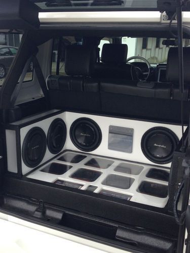 Jeep Wrangler 4 Door, Jeep Sound System, Jeep Rubicon 4 Door Interior, Jeep Wrangler Stereo Upgrade, Jeep Wrangler Interior, Jeep Wrangler Two Door Black, Jeep Wk, 4 Door Jeep Wrangler, Jeep Interiors