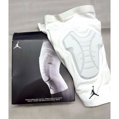 Nike Unisex S/M White Jordan Padded Shin/Knee Basketball Sleeve Pair New Unisex Small/ Medium Brand New With Tags Shipped With Care So It Arrives Safe To You. Fast And Safe Shipping On All Items. 100% Authentic Product View All Photos As All Items In Store Are Authentic Items See All Sporting Goods, Sneakers Items 100% Authentic And New Please Contact Us With Any Questions You Might Have Basketball Things To Buy, Cute Basketball Outfits, Basketball Sleeve, Basketball Fits, Nike Golf Hat, Mesh Headband, Basketball Stuff, Basketball Accessories, Sports Outfits