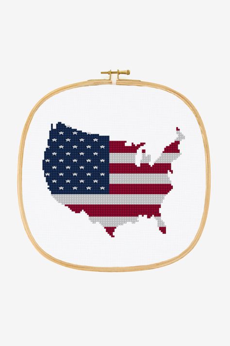 American Flag Map Easy Cross Stitch Pattern - DMC C2c American Flag Pattern, Flag Cross Stitch Patterns Free, Memorial Day Cross Stitch Patterns Free, Usa Flag Cross Stitch Pattern, Patriotic Cross Stitch Patterns, Flag Cross Stitch, Machine Embroidery Thread, Easy Cross Stitch Patterns, Tapestry Kits