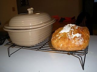 Easy Artisan Bread, Pampered Chef Deep Covered Baker, Rockcrok Recipes, Rock Crock Recipes, Deep Covered Baker, Crock Meals, Chef Dishes, Bowl Bread, Pampered Chef Stoneware