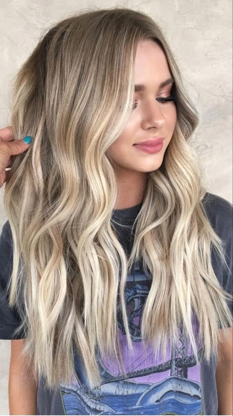 Almond Butter Blonde Hair, Vanilla Almond Butter Blonde Hair, Hair By Chrissy, Butter Blonde Hair, Butter Blonde, Mom Hairstyles, Shades Of Blonde, Almond Butter, Hair Dos