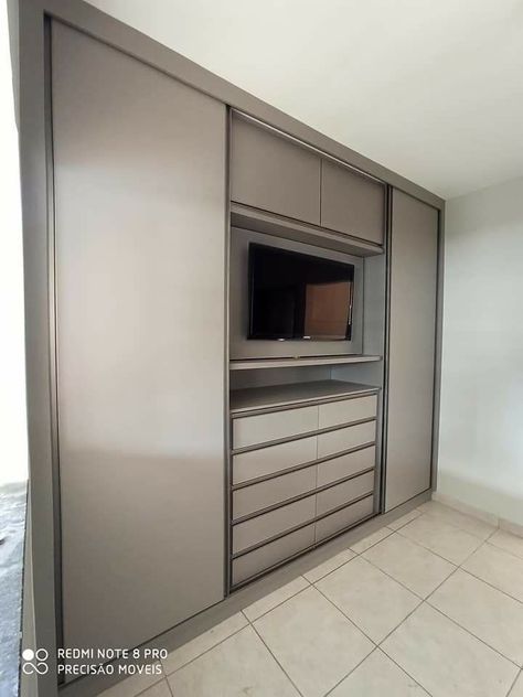 Tv Inside Wardrobe, Closet Con Tv, Ideas Armario, Bedroom Built Ins, Bedroom Built In Wardrobe, Bedroom Cupboards, Closet Design Layout, Modern Cupboard Design, Wardrobe Door Designs