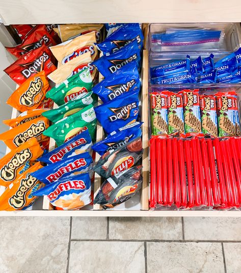 Snack Cabinet In Bedroom, Office Snack Drawer Ideas, Snack Drawer Restock, Snack Organization Ideas Counter, Kids Pantry Snacks, Kids Snack Drawer, Snack Area In Bedroom, Snack Cabinet Organization, Office Snack Station Ideas