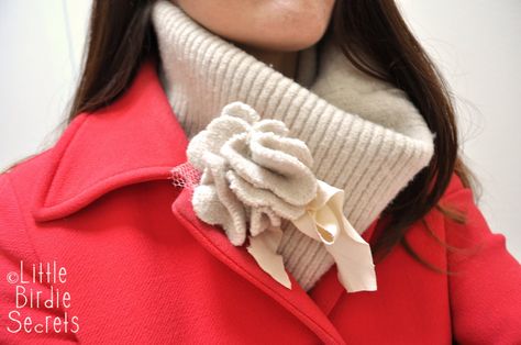 Little Birdie Secrets: felted sweater neck warmer and flower tutorial Sweater Neck, Diy Sweater, Recycled Sweaters, Old Sweater, Upcycle Sweater, Refashion Clothes, Flower Tutorial, Felt Flowers, Comfy Casual