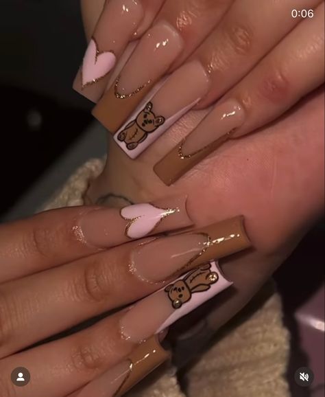 Nails Brown Short, Acrylic Nails Brown, Flare Acrylic Nails, Teddy Bear Nails, Gender Reveal Nails, Bear Nails, Shower Nails, Baby Shower Nails, Acrylic Nails Nude