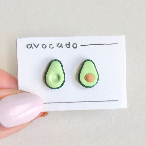 Avocado Clay Earrings, Polymer Clay Avocado, Clay Avocado, Avocado Earrings, Clay Pins, Clay Inspo, Poly Clay, Polymer Earrings, Polymer Clay Creations