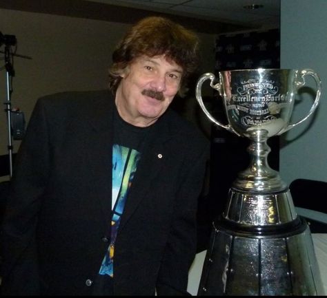 Burton Cummings with the Grey Cup....pure Canadiana Burton Cummings, The Guess Who, Grey Cup, Canada Eh, The Grey, Kinds Of Music, Yours Truly, The Game, Musician