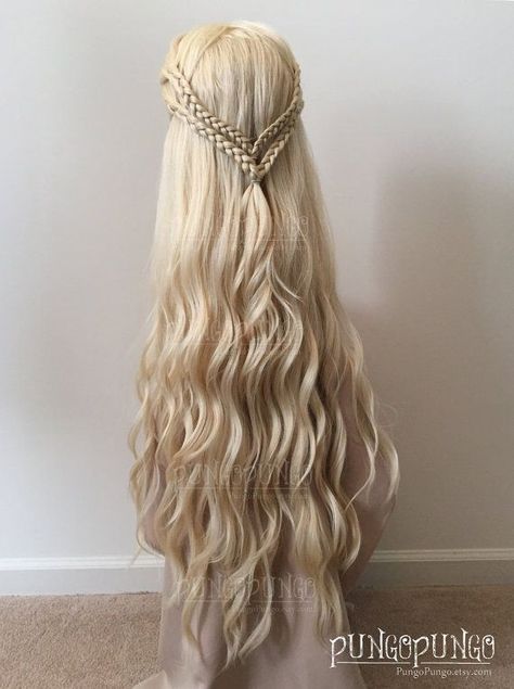 Targaryen Costume, Daenerys Costume, Elven Hairstyles, Daenerys Targaryen Costume, Targaryen Hair, Braided Braids, Medieval Hairstyles, Game Of Thrones Cosplay, Dutch Braids