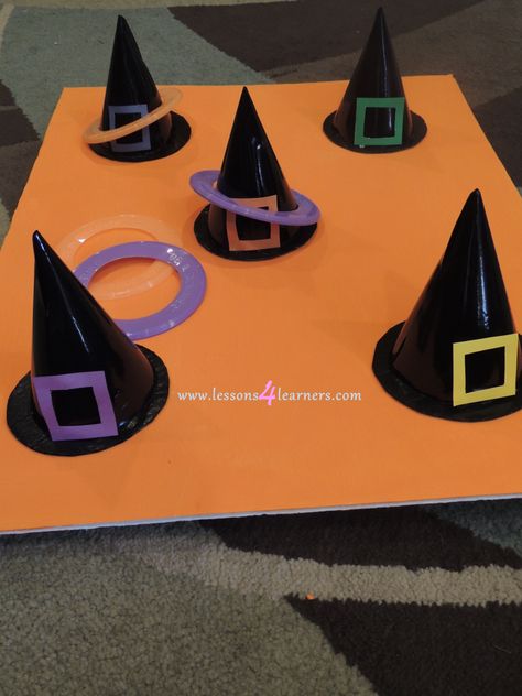 Witch Hat Ring Toss, Preschool Halloween Games, Kindergarten Halloween Party, Halloween Lesson Plans, Halloween Classroom Decorations, Glass Spider, Halloween Lesson, Spooky October, Fun Halloween Games