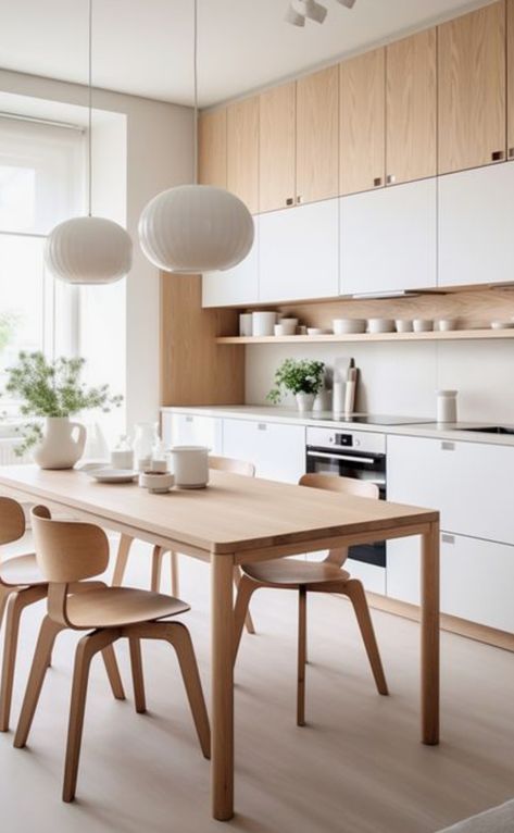 Ivory And Wood Kitchen, Creme Kitchen, Scandi Kitchen Design, Soft Kitchen, Scandi Kitchen, Kitchen Shelf Decor, Nordic House, Small Apartment Design, Japanese Kitchen