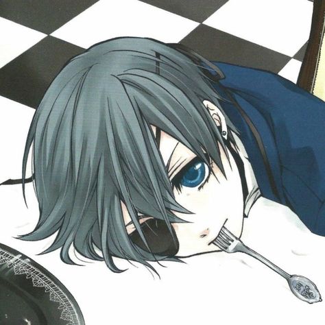 Sebastian Ciel, Black Butler Manga, Black Butler Characters, Filters For Pictures, Black Butler 3, Black Butler Ciel, Black Butler Anime, Butler Anime, Black Butler Kuroshitsuji