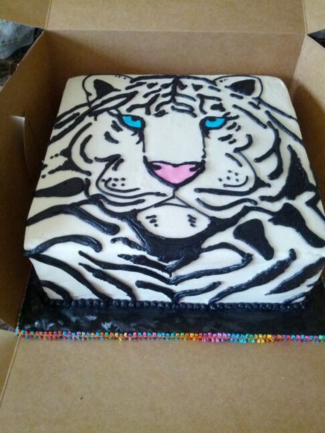 White Tiger Birthday Cake, White Tiger Cake, Tiger Birthday Cake, Tulip Cake, Tiger Party, Tiger Birthday Party, Tiger Cake, Tiger Birthday, Food Decorations