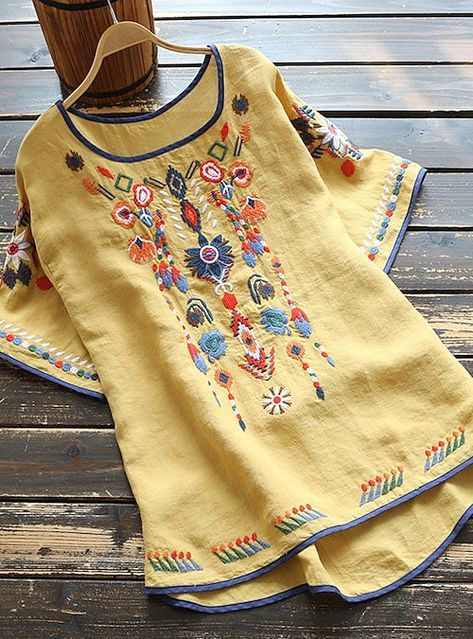 Cotton Tunic Tops, Spring Blouses, Embroidery Top, Mode Casual, Embroidered Shorts, Summer Cotton, Cotton Blouses, Embroidered Top, Edgy Fashion